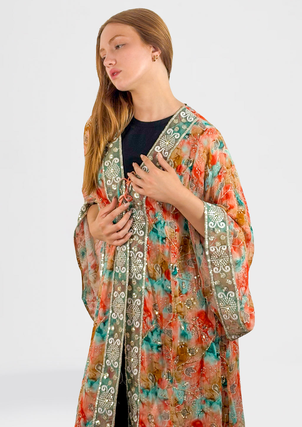 Kimono ricamato in opalino