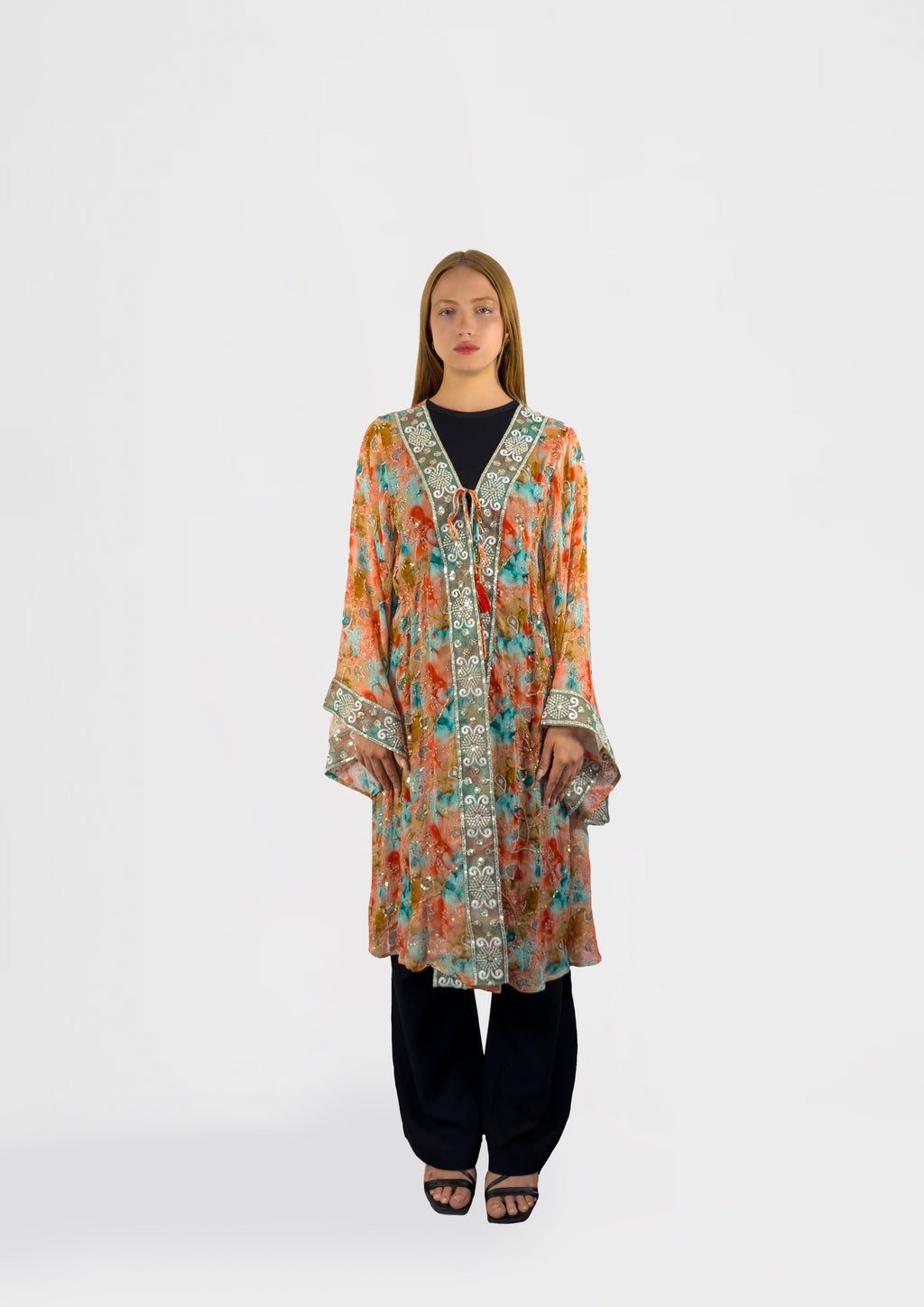 Kimono ricamato in opalino