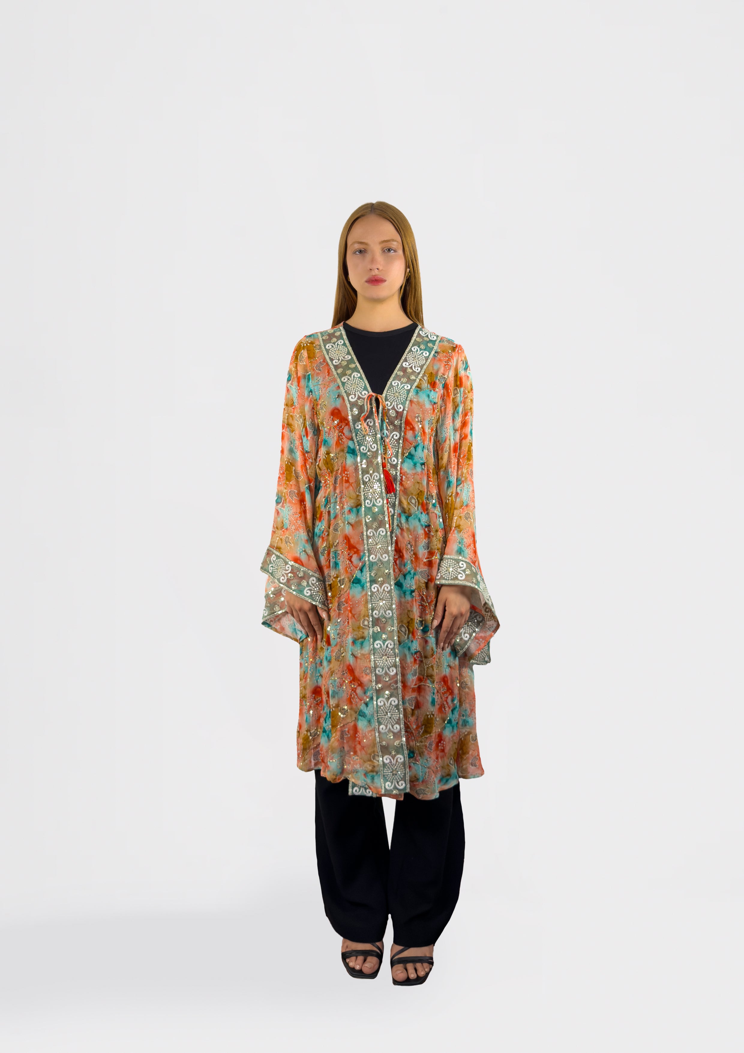 Kimono ricamato in opalino